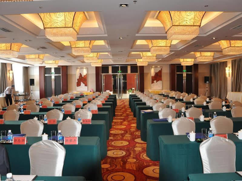 Zhanshan Garden Hotel Циндао Экстерьер фото